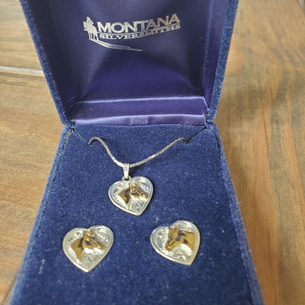 Montana Silversmith Horse Heart Necklace Earring set